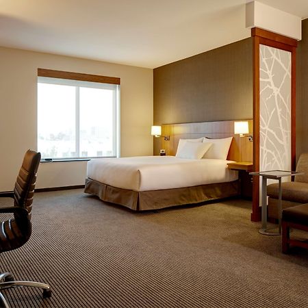 Hyatt Place Marlborough/Apex Center Kültér fotó