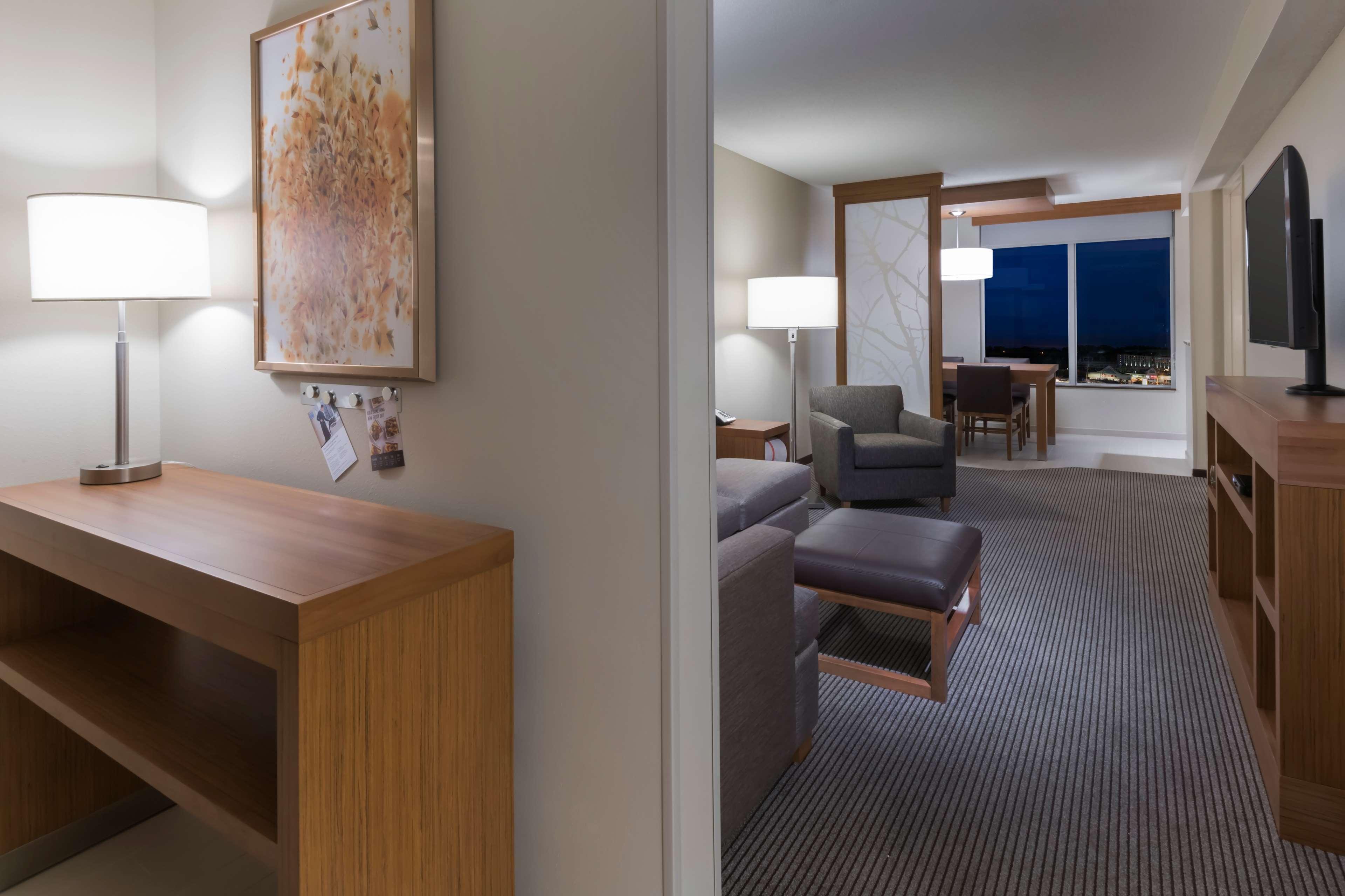 Hyatt Place Marlborough/Apex Center Kültér fotó